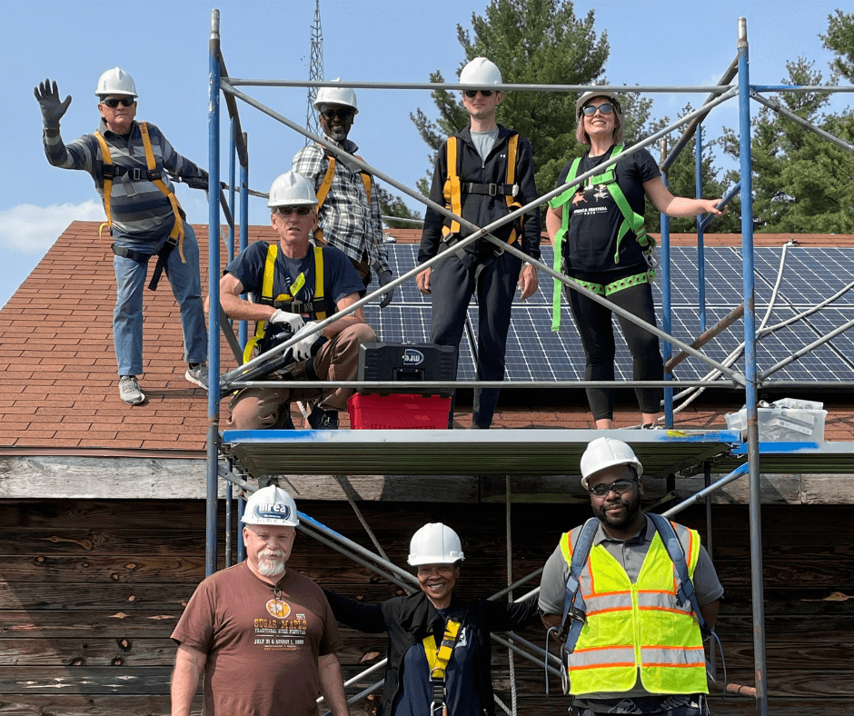Aspiring Solar Professionals Complete hands-on Training Roof-Mount Install Lab at MREA (2)